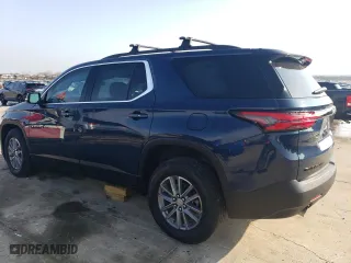 2022 Chevrolet Traverse LT Cloth with VIN 1GNEVGKW3NJ181556, listed as a Copart auction lot 44063055 with 33,857 mi miles and Salvage Title. Bid and sale history available at carsss.com. Image 2.