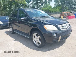 2008 Mercedes-Benz M 550 с VIN 4JGBB72E38A364368, выставлен на аукционе IAAI как лот 42556762 с пробегом 151 384 миль миль и . История ставок и продаж доступна на DreamBid. Изображение 1.