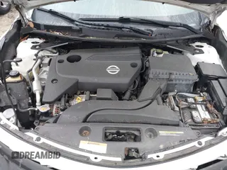 2015 Nissan Altima 2.5 S with VIN 1N4AL3AP1FN318719, listed as a IAAI auction lot 41942108 with 266,464 mi miles. Bid and sale history available at carsss.com. Image 10.