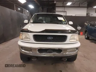 1998 Ford F-150 с VIN 2FTZX08W9WCA27422, выставлен на аукционе IAAI как лот 42391383 с пробегом 183 526 миль миль и . История ставок и продаж доступна на DreamBid. Изображение 12.