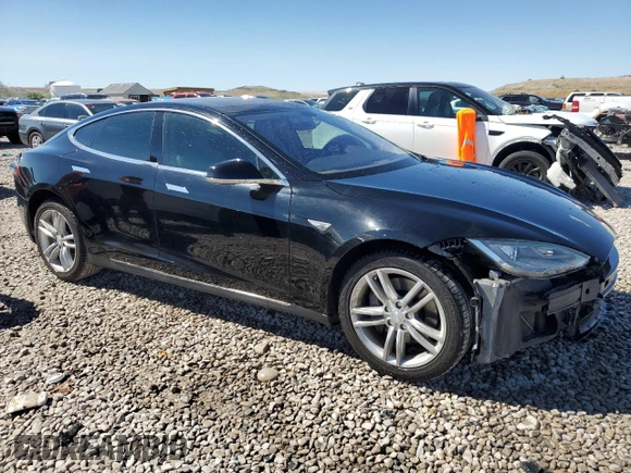 2014 Tesla Model S 60 with VIN 5YJSA1H18EFP34998, listed as a Copart auction lot 55416135 with 229,107 mi miles and Salvage title. Bid and sale history available at DreamBid. Image 4.