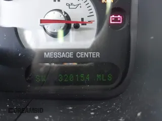 2002 Mercury Mountaineer z VIN 4M2DU66E22ZJ04557, wystawiony jako IAAI lot #42149813 z przebiegiem 320 154 mil mil oraz . Historia ofert i sprzedaży dostępna na DreamBid. Obrazek 7.