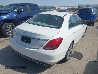 2017 Mercedes-Benz C 300 с VIN 55SWF4JB2HU202317, выставлен на аукционе IAAI как лот 42025218 с пробегом 72 923 миль миль и . История ставок и продаж доступна на DreamBid. Изображение 4.