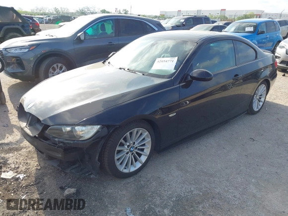 2009 BMW 3 Series 335i xDrive with VIN WBAWC73519E068984, listed as a IAAI auction lot 42054771 with 162,386 mi miles and . Bid and sale history available at carsss.com. Image 2.