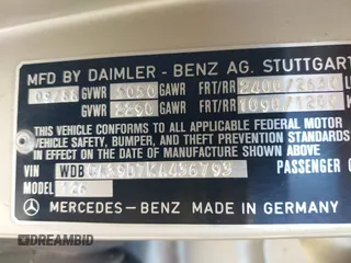 1989 Mercedes-Benz 560 with VIN WDBCA39D7KA436793, listed as a IAAI auction lot 42190980 with 141,165 mi miles and . Bid and sale history available at DreamBid. Image 9.