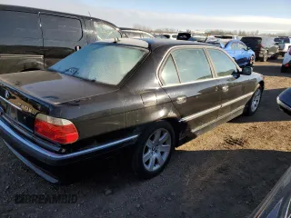2001 BMW 7 Series 740iL with VIN WBAGH83481DP32193, listed as a Copart auction lot 83438404 with 133,796 mi miles and Clean Title. Bid and sale history available at carsss.com. Image 3.