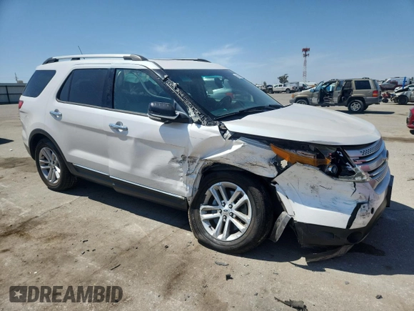 2014 Ford Explorer XLT z VIN 1FM5K7D97EGB36959, wystawiony jako Copart lot #58602785 z przebiegiem 182 981 mil mil oraz Szkoda całkowita • Salvage title. Historia ofert i sprzedaży dostępna na DreamBid. Obrazek 4.