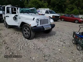 2018 Jeep Wrangler JK Unlimited Sahara with VIN 1C4BJWEG7JL856975, listed as a Copart auction lot 59562484 with 101,419 mi miles and Salvage Title. Bid and sale history available at carsss.com. Image 11.
