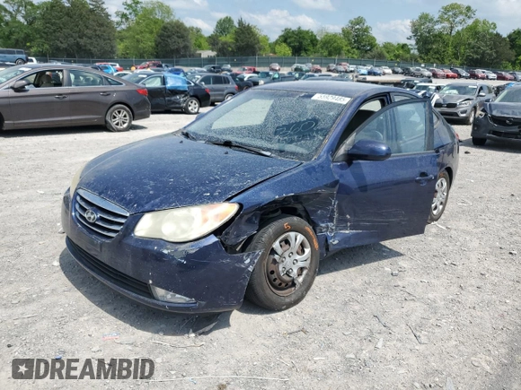 2010 Hyundai Elantra GLS z VIN KMHDU4AD6AU940758, wystawiony jako Copart lot #55929485 z przebiegiem 117 907 mil mil oraz Czysty tytuł • Clean title. Historia ofert i sprzedaży dostępna na DreamBid. Obrazek 1.