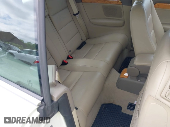2006 Audi A4 3.0L с VIN WAUDT48H06K009995, выставлен на аукционе IAAI как лот 42280670 с пробегом 97 912 миль миль и . История ставок и продаж доступна на DreamBid. Изображение 8.
