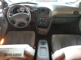 2002 Dodge Caravan ES with VIN 2B8GP54L42R778771, listed as a Copart auction lot 82879134 with 231,546 mi miles and Salvage Title. Bid and sale history available at carsss.com. Image 8.