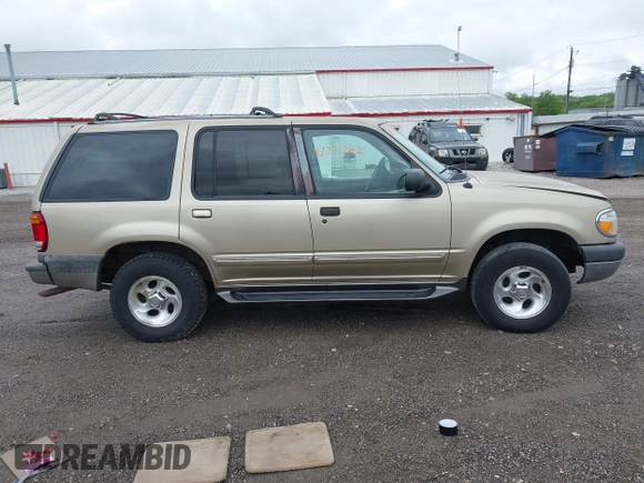 1999 Ford Explorer XLT with VIN 1FMZU34E0XZB98745, listed as a IAAI auction lot 42291282 with 174,133 mi miles and . Bid and sale history available at DreamBid. Image 12.
