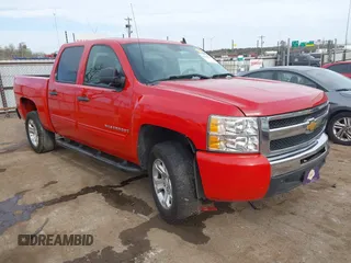 2009 Chevrolet Silverado 1500 LS with VIN 3GCEC13C59G274277, listed as a IAAI auction lot 41849116 with 207,961 mi miles. Bid and sale history available at carsss.com. Image 1.
