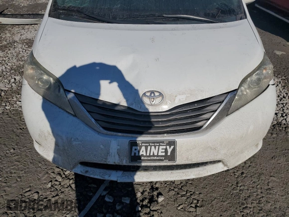 2012 Toyota Sienna XLE AAS with VIN 5TDYK3DC2CS243832, listed as a Copart auction lot 46677115 with 253,252 mi miles and Salvage Title. Bid and sale history available at DreamBid. Image 12.