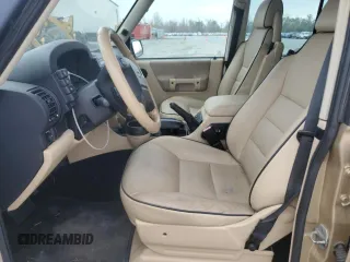 2004 Land Rover Discovery SE with VIN SALTW19434A854545, listed as a Copart auction lot 49732915 with 203,261 mi miles and Clean Title. Bid and sale history available at carsss.com. Image 7.