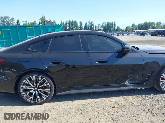 2022 BMW 4 Series M440i xDrive z VIN WBA13AW02NFL97513, wystawiony jako IAAI lot #42385642 z przebiegiem 33 827 mil mil oraz . Historia ofert i sprzedaży dostępna na DreamBid. Obrazek 14.