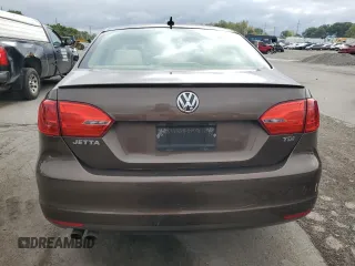 2012 Volkswagen Jetta TDI с VIN 3VWLL7AJ3CM334185, выставлен на аукционе Copart как лот 72563414 с пробегом 133 180 миль миль и Списание • Salvage title. История ставок и продаж доступна на DreamBid. Изображение 6.