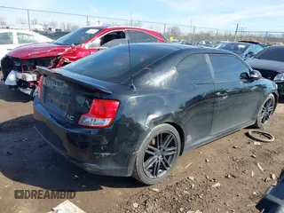 2012 Scion tC z VIN JTKJF5C79C3025063, wystawiony jako IAAI lot #41679076 z przebiegiem 153 272 mil mil oraz . Historia ofert i sprzedaży dostępna na DreamBid. Obrazek 4.