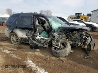 2017 Ford Explorer XLT z VIN 1FM5K8D86HGE16227, wystawiony jako Copart lot #82871484 z przebiegiem Nie podano mil oraz Szkoda całkowita • Salvage title. Historia ofert i sprzedaży dostępna na DreamBid. Obrazek 4.