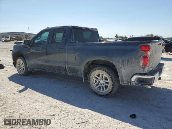 2020 Chevrolet Silverado 1500 LT with VIN 1GCRYDED6LZ113552, listed as a Copart auction lot 48666605 with 77,651 mi miles and Salvage Title. Bid and sale history available at carsss.com. Image 2.