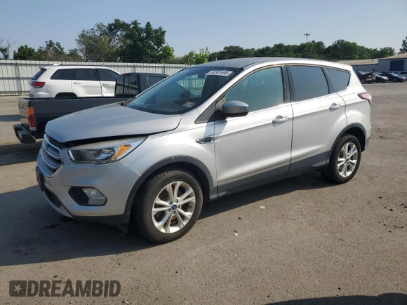 2017 Ford Escape SE z VIN 1FMCU9G99HUF01057, wystawiony jako Copart lot #60351695 z przebiegiem Nie podano mil oraz Czysty tytuł • Clean title. Historia ofert i sprzedaży dostępna na DreamBid. Obrazek 1.