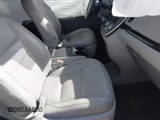 2018 Toyota Sienna XLE Auto Access Seat with VIN 5TDYZ3DCXJS940710, listed as a IAAI auction lot 41508764 with 108,942 mi miles and . Bid and sale history available at DreamBid. Image 5.
