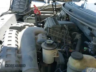 2004 Ford F-150 XLT с VIN 1FTPW14504KD59559, выставлен на аукционе IAAI как лот 41671633 с пробегом 196 328 миль миль и . История ставок и продаж доступна на DreamBid. Изображение 12.