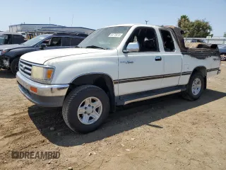 1997 Toyota T100 SR5 with VIN JT4UN24D0V0040856, listed as a Copart auction lot 64775874 with Not Provided miles and Non Repairable. Bid and sale history available at DreamBid. Image 1.