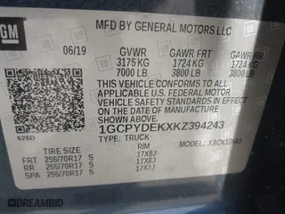 2019 Chevrolet Silverado 1500 LT with VIN 1GCPYDEKXKZ394243, listed as a IAAI auction lot 41821628 with 1 mi miles. Bid and sale history available at carsss.com. Image 9.