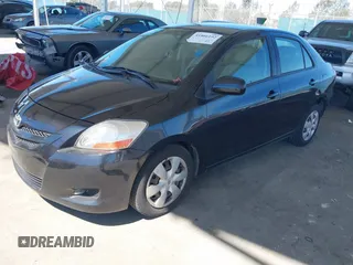 2007 Toyota Yaris z VIN JTDBT903171130663, wystawiony jako IAAI lot #41866192 z przebiegiem 97 745 mil mil oraz . Historia ofert i sprzedaży dostępna na DreamBid. Obrazek 1.