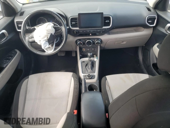2021 Hyundai Venue SEL z VIN KMHRC8A32MU100035, wystawiony jako Copart lot #51099805 z przebiegiem 103 995 mil mil oraz Szkoda całkowita • Salvage title. Historia ofert i sprzedaży dostępna na DreamBid. Obrazek 8.