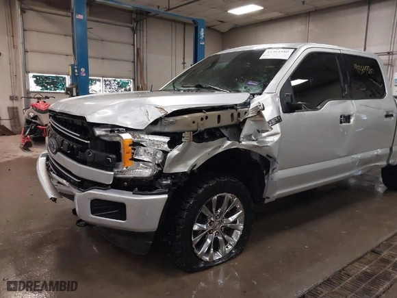 2018 Ford F-150 XL with VIN 1FTEW1E58JFB77571, listed as a IAAI auction lot 41364380 with 92,231 mi miles. Bid and sale history available at carsss.com. Image 6.