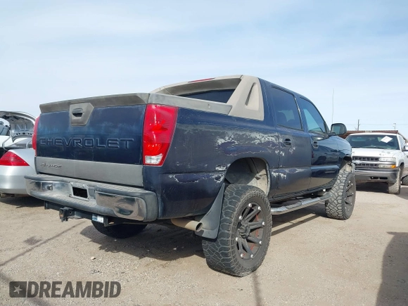2005 Chevrolet Avalanche LS with VIN 3GNEC12Z85G100565, listed as a IAAI auction lot 41350279 with 198,030 mi miles and . Bid and sale history available at DreamBid. Image 4.