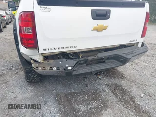 2013 Chevrolet Silverado 1500 LS with VIN 3GCPKREA1DG260052, listed as a IAAI auction lot 40459099 with 171,718 mi miles and . Bid and sale history available at DreamBid. Image 6.