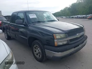2005 Chevrolet Silverado 1500 LT with VIN 1GCEC19T85Z288708, listed as a IAAI auction lot 42184655 with 200,869 mi miles and . Bid and sale history available at DreamBid. Image 1.