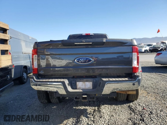 2019 Ford F-350 XL z VIN 1FT8W3DT7KEE38799, wystawiony jako Copart lot #87450134 z przebiegiem 36 711 mil mil oraz Szkody całkowita. Historia ofert i sprzedaży dostępna na DreamBid. Obrazek 6.