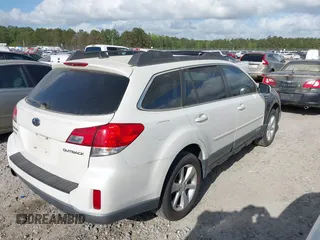2013 Subaru Outback 2.5i Limited with VIN 4S4BRCKC4D3312698, listed as a IAAI auction lot 41943080 with 161,258 mi miles. Bid and sale history available at carsss.com. Image 4.