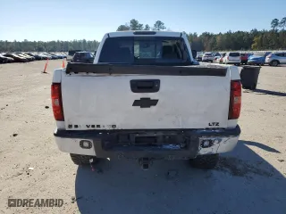 2007 Chevrolet Silverado 1500 LT w/1LT with VIN 2GCEK13M671550709, listed as a Copart auction lot 83878094 with 239,712 mi miles and Salvage Title. Bid and sale history available at carsss.com. Image 6.