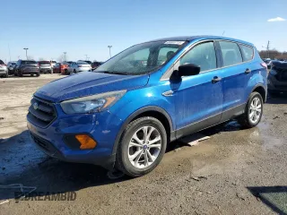 2018 Ford Escape S with VIN 1FMCU0F75JUB67613, listed as a Copart auction lot 46603715 with 136,975 mi miles and Salvage Title. Bid and sale history available at carsss.com. Image 1.