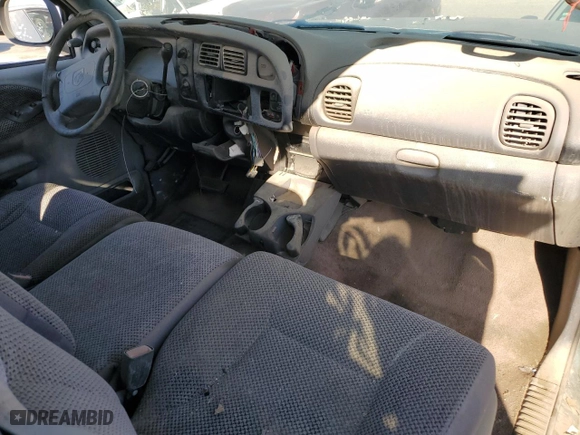 1998 Dodge Ram 1500 with VIN 1B7HC13Y9WJ152685, listed as a Copart auction lot 87938365 with 143,925 mi miles and Clean Title. Bid and sale history available at carsss.com. Image 8.
