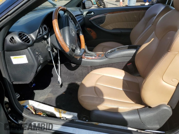 2009 Mercedes-Benz CLK-Class 3.5L with VIN WDBTK56G19T103141, listed as a Copart auction lot 73523194 with 96,221 mi miles and Salvage Title. Bid and sale history available at carsss.com. Image 7.