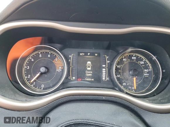 2016 Jeep Cherokee Latitude with VIN 1C4PJMCS1GW304073, listed as a Copart auction lot 60467055 with 74,826 mi miles and Salvage title. Bid and sale history available at DreamBid. Image 9.