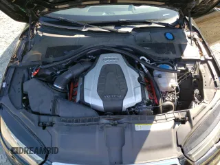 2017 Audi A7 Prestige with VIN WAU22AFC9HN028255, listed as a Copart auction lot 61377564 with 82,312 mi miles and Salvage Title. Bid and sale history available at carsss.com. Image 11.
