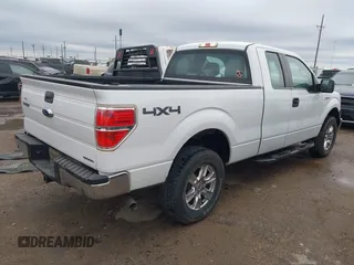 2014 Ford F-150 XL z VIN 1FTFX1EF0EKD45971, wystawiony jako IAAI lot #41952029 z przebiegiem 168 634 mil mil oraz . Historia ofert i sprzedaży dostępna na DreamBid. Obrazek 4.