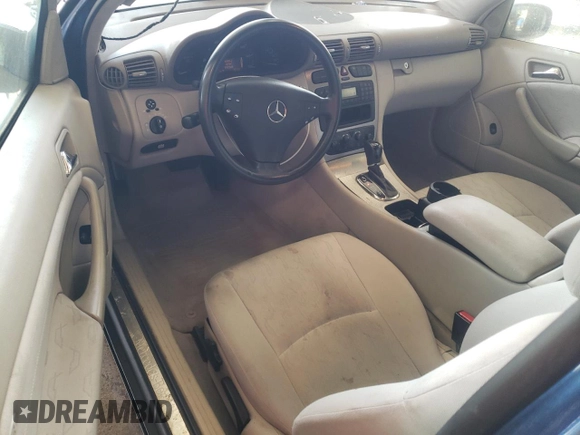 2002 Mercedes-Benz C 230/260/280/320 with VIN WDBRN47J62A223461, listed as a Copart auction lot 61325495 with 92,348 mi miles and Clean title. Bid and sale history available at DreamBid. Image 8.