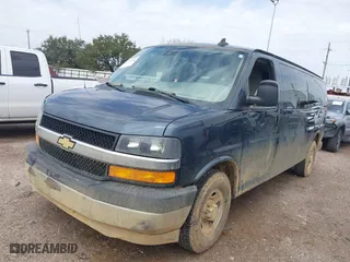 2020 Chevrolet Express Passenger LT with VIN 1GAZGPFG5L1168319, listed as a IAAI auction lot 41720096 with 77,030 mi miles. Bid and sale history available at carsss.com. Image 17.