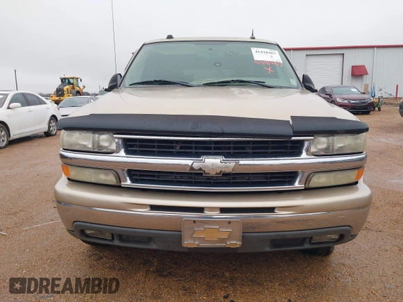 2005 Chevrolet Suburban LT with VIN 1GNEC16Z65J176911, listed as a IAAI auction lot 41418467 with 284,252 mi miles. Bid and sale history available at carsss.com. Image 6.