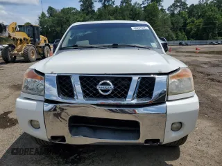 2010 Nissan Titan SE with VIN 1N6BA0ED1AN323167, listed as a Copart auction lot 60237535 with 135,182 mi miles and Salvage title. Bid and sale history available at DreamBid. Image 5.