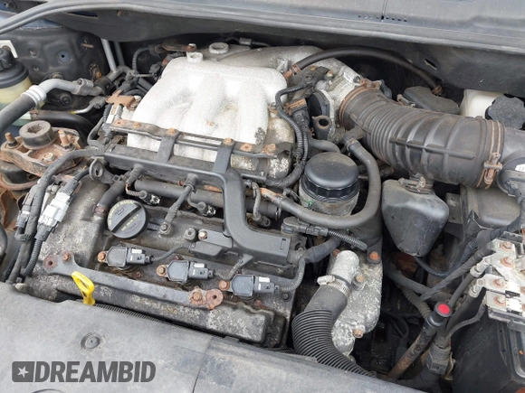 2008 Kia Sedona LX with VIN KNDMB233X86251114, listed as a IAAI auction lot 42228426 with 298,828 mi miles and . Bid and sale history available at carsss.com. Image 10.