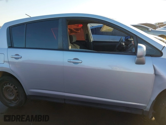 2011 Nissan Versa 1.8 SL with VIN 3N1BC1CP4BL381648, listed as a IAAI auction lot 41291515 with 252,761 mi miles. Bid and sale history available at carsss.com. Image 14.